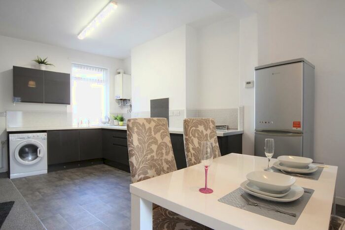 1 Bedroom House Of Multiple Occupation To Rent In Picton Road, Wavertree, Liverpool, Merseyside, L15