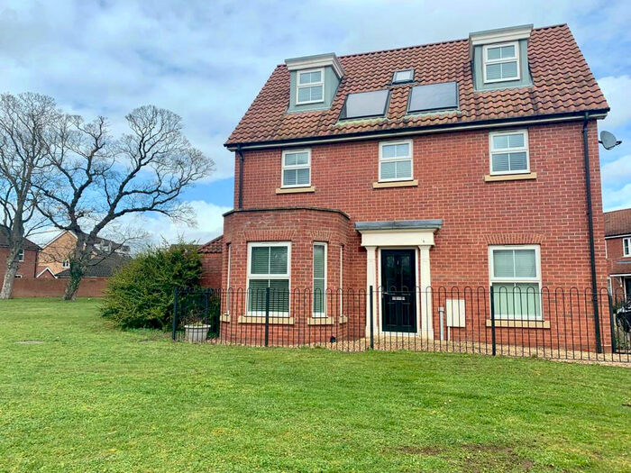 5 Bedroom Detached House To Rent In Barleycorn Way, Beck Row, IP28