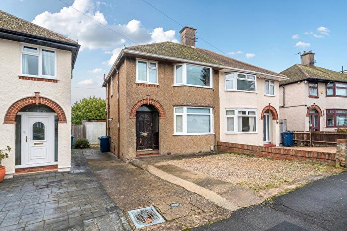 3 Bedroom Semi-Detached House To Rent In Brookfield Crescent, Headington, OX3