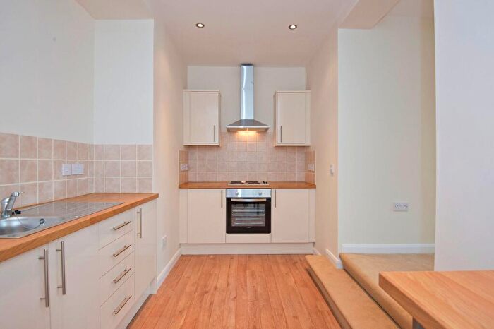 2 Bedroom Flat To Rent In Phoenix Street, Sandycroft, CH5