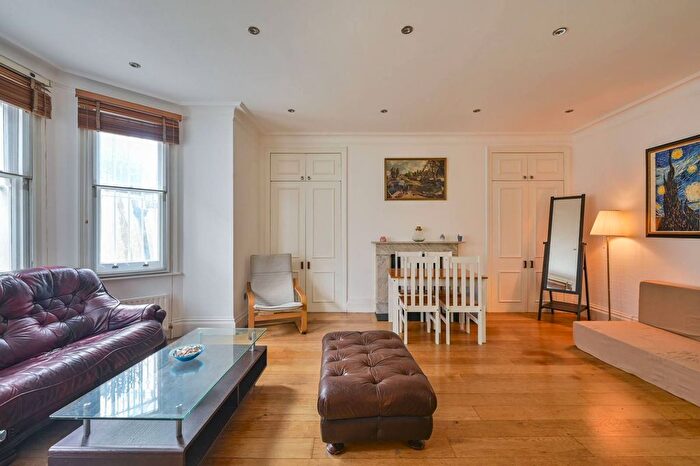 1 Bedroom Flat To Rent In Gledhow Gardens, South Kensington, London, SW5