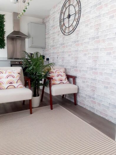 1 Bedroom Terraced House For Sale In Ladywalk, Maple Cross, Rickmansworth, Hertfordshire, WD3