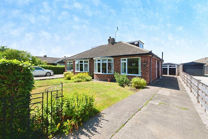 2 Bedroom Semi Detached Bungalow For Sale In New Lane, Huntington, York, YO32