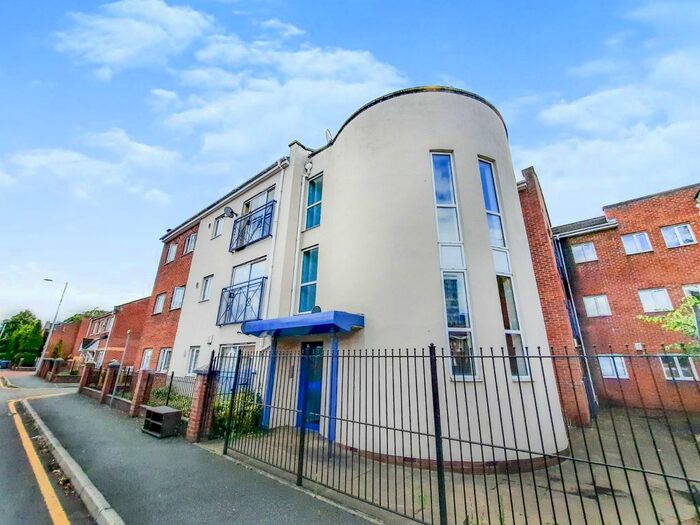 2 Bedroom Flat To Rent In Mallow Street, Hulme, Manchester, M15