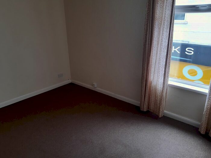 1 Bedroom Flat To Rent In A Oxford Street, Ripley, Derbyshire, DE5