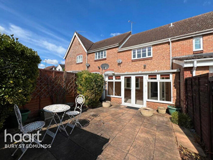 2 Bedroom Terraced House To Rent In Worcester Close, Bury St Edmunds, IP32