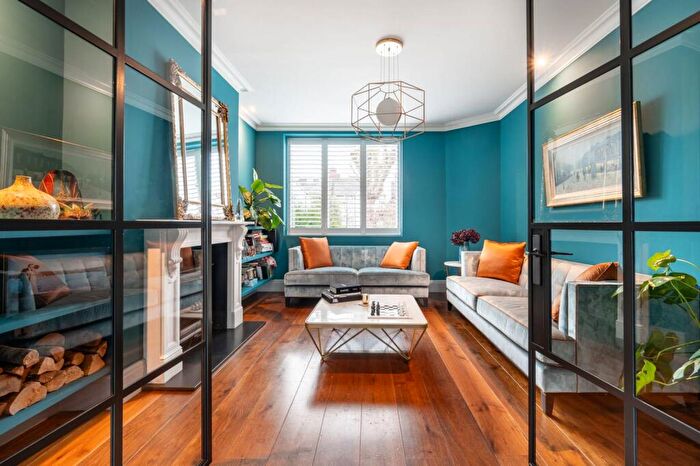 4 Bedroom Semi-Detached House To Rent In Staverton Road, Brondesbury Park, London, NW2