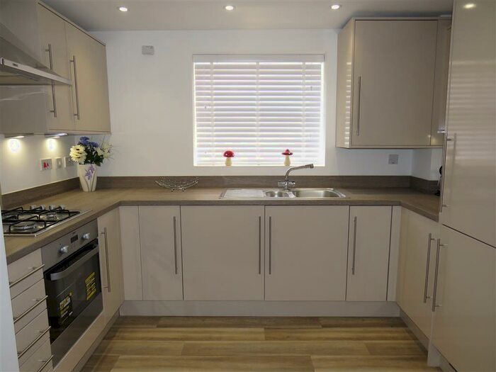 2 Bedroom Apartment To Rent In Vickers Way, Warwick, CV34