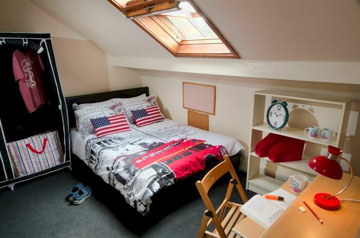 4 Bedroom Private Hall To Rent In Percy Road, Lancaster, LA1