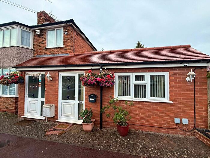 1 Bedroom Flat To Rent In Stanton Road, Shirley, Solihull, West Midlands, B90