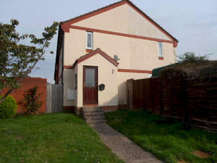 1 Bedroom End Of Terrace House To Rent In Blenheim Park, Melksham, SN12