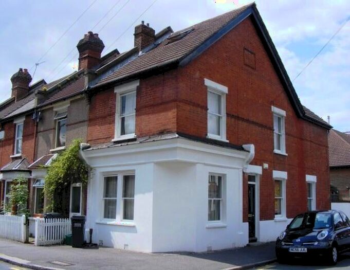 2 Bedroom Apartment To Rent In Lansdowne Road, Purley, Surrey, CR8