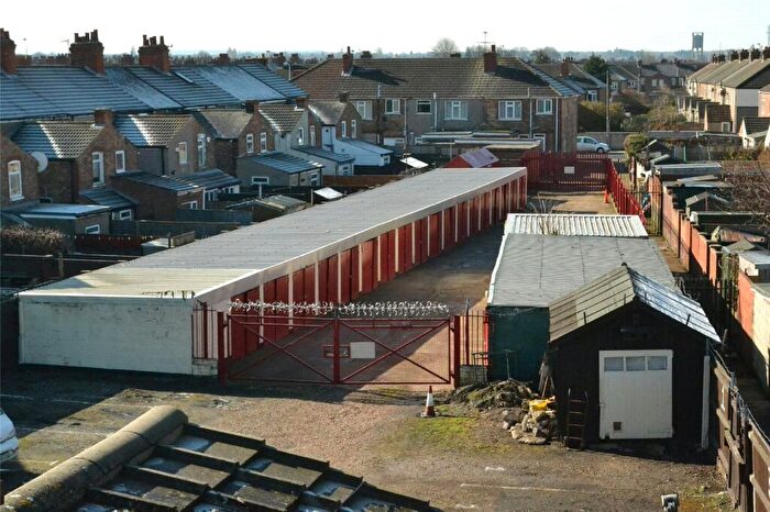 Garages To Rent In Lord Street, Grimsby, DN31