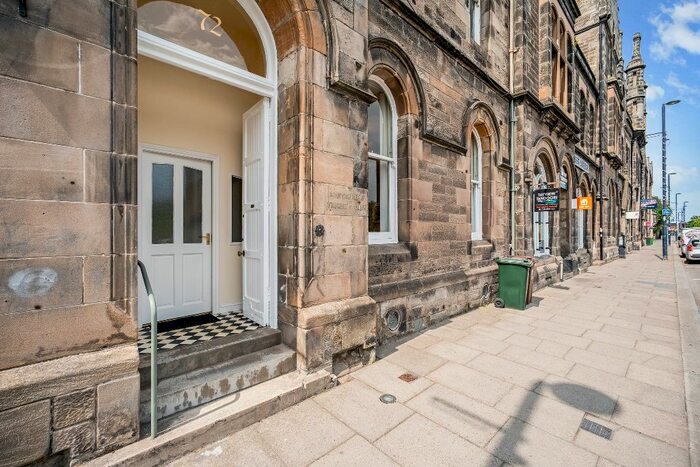 3 Bedroom Flat To Rent In Tay Street, Perth, PH2