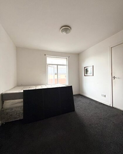 1 Bedroom Flat To Rent In Thynne Street, Bolton, BL3