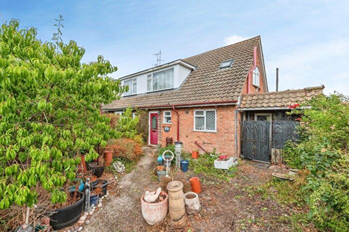 5 Bedroom Bungalow For Sale In Westbury, Rochford, Essex, SS4