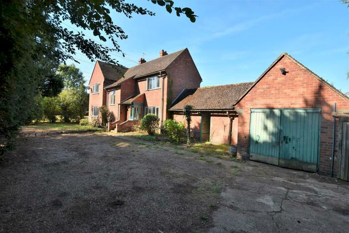 3 Bedroom Detached House For Sale In Kegworth Road, Ratcliffe-On-Soar, Nottingham, NG11