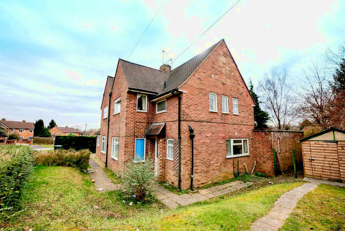 5 Bedroom Semi-Detached House To Rent In Fox Lane, Winchester, Hampshire, SO22