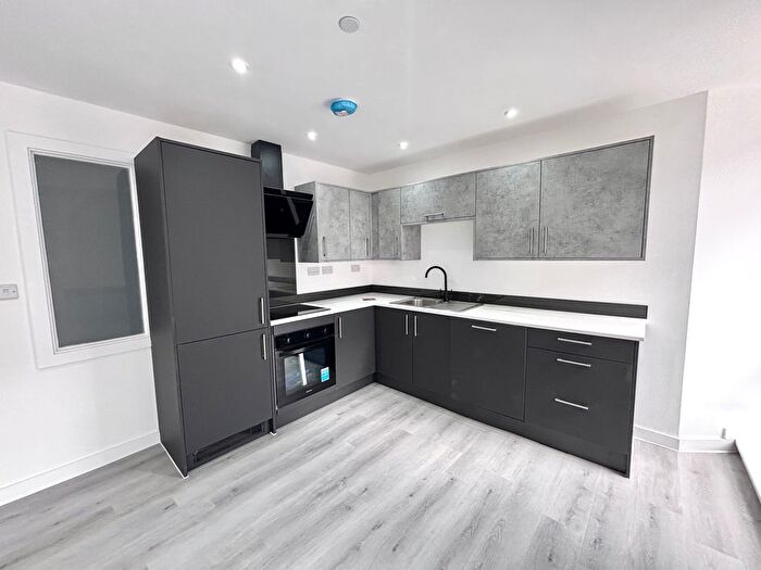 1 Bedroom Flat To Rent In George Street, Hull, HU1