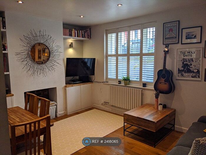 2 Bedroom Flat To Rent In Gaywood Street, Southwark, London, SE1