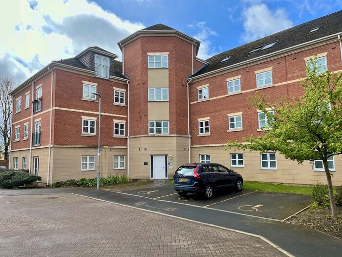 2 Bedroom Flat To Rent In Delamere Gardens, Wakefield, WF1