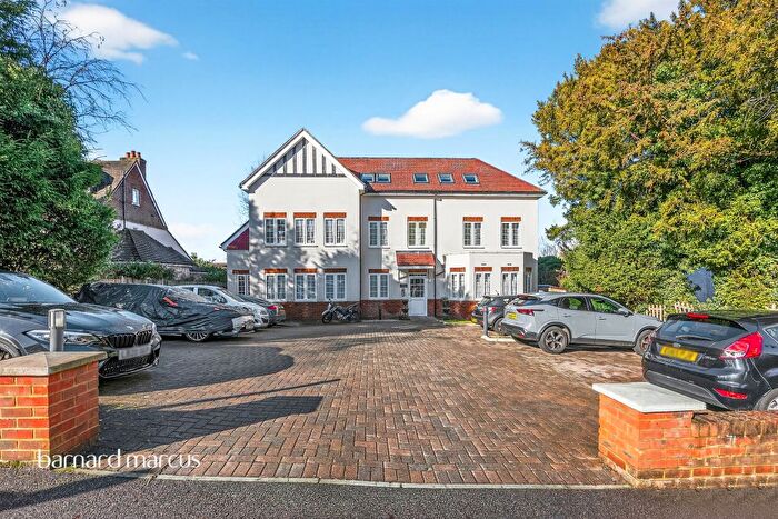 2 Bedroom Flat For Sale In Beech Avenue, South Croydon, CR2