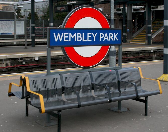 2 Bedroom Maisonette To Rent In Birchen Grove, London, NW9