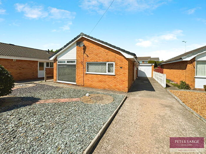 2 Bedroom Detached Bungalow For Sale In Llys Cowlyd, Rhyl, LL18