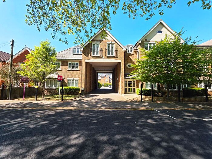 1 Bedroom Flat For Sale In Flat, Maybury Mews, Woking, Surrey, GU21