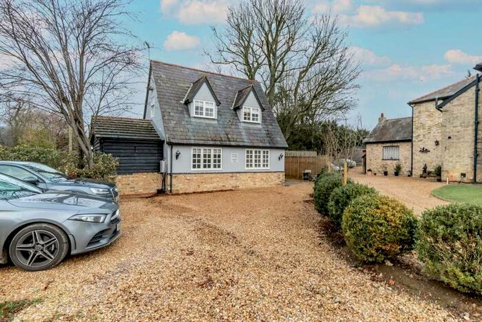 1 Bedroom Detached House To Rent In Elsenham, CM22