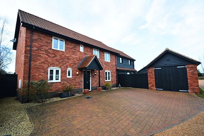 4 Bedroom Detached House To Rent In The Pastures, Writtle, CM1