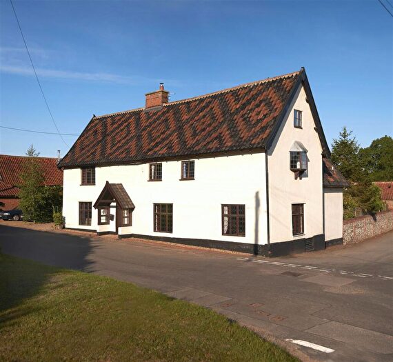 6 Bedroom Detached House For Sale In Withersdale Road, Mendham, IP20