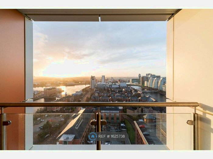 1 Bedroom Flat To Rent In Large One Bedroom, Salford, M50