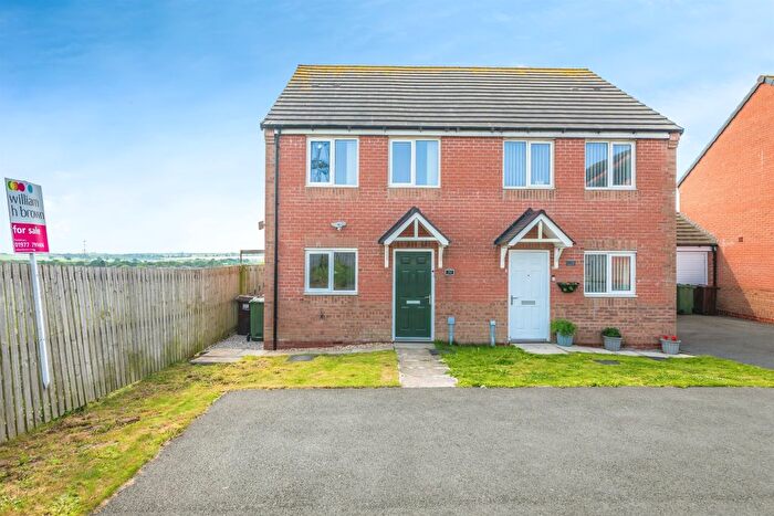 3 Bedroom Semi-Detached House For Sale In Woodland Walk, Upton, Pontefract, WF9