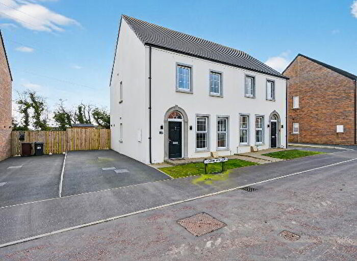 3 Bedroom Semi-Detached House For Sale In Bashford Park Close, Carrickfergus, BT38