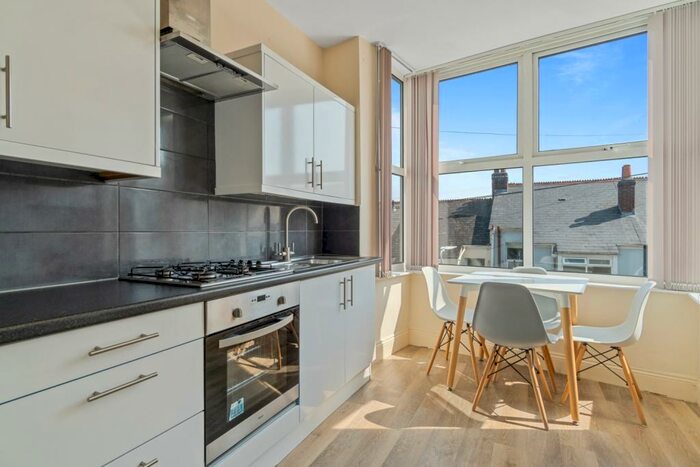 4 Bedroom Terraced House To Rent In Lipson Road, Plymouth, Devon, PL4