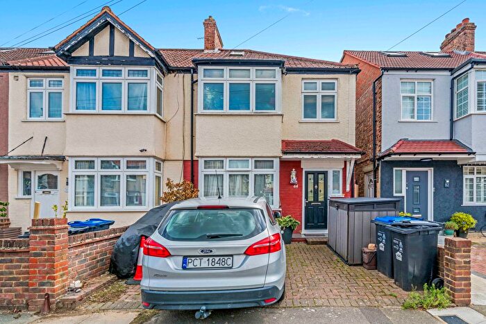 3 Bedroom Terraced House For Sale In Manor Way, Mitcham, CR4
