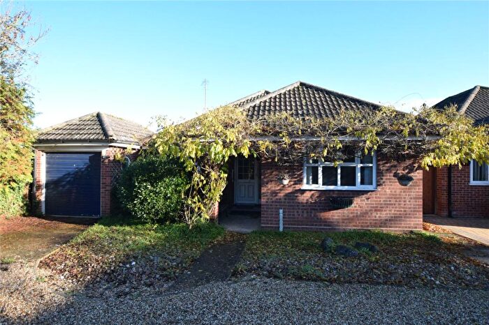 2 Bedroom Detached Bungalow For Sale In Green Lane, South Woodham Ferrers, Chelmsford, Essex, CM3
