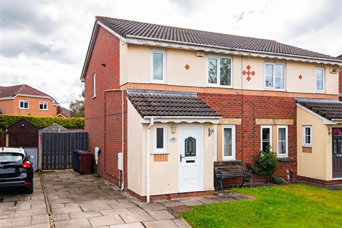 3 Bedroom Semi-Detached House For Sale In Crowell Way, Walton-Le-Dale, Preston, PR5