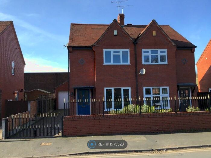 2 Bedroom Semi-Detached House To Rent In Manor Gardens, Nantwich, CW5