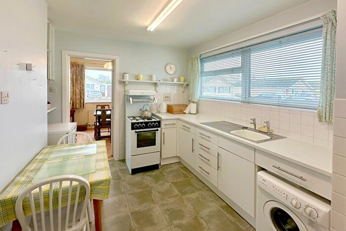 2 Bedroom Bungalow For Sale In Beacon Close, Everton, Lymington, Hampshire, SO41