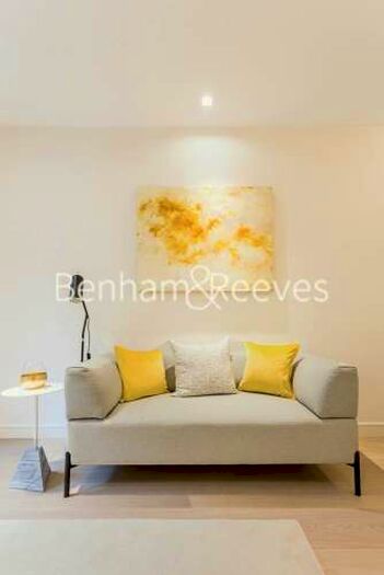 1 Bedroom Apartment To Rent In Lincoln Square, 18 Portugal Street, WC2A
