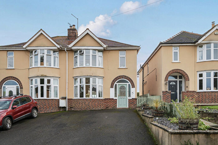 3 Bedroom Semi Detached House For Sale In Woodend Lane, Dursley, GL11