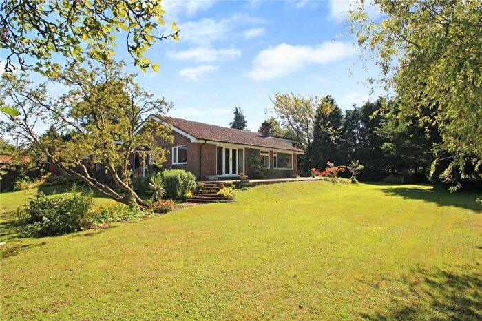 4 Bedroom Bungalow For Sale In Mill Close, Stoke Holy Cross, Norwich, Norfolk, NR14