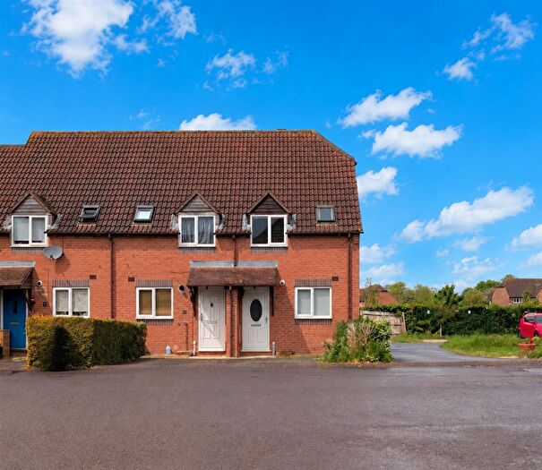 2 Bedroom End Of Terrace House For Sale In Hasfield Close, Quedgeley, Gloucester, GL2