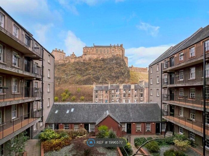 1 Bedroom Flat To Rent In Websters Land, Edinburgh, EH1
