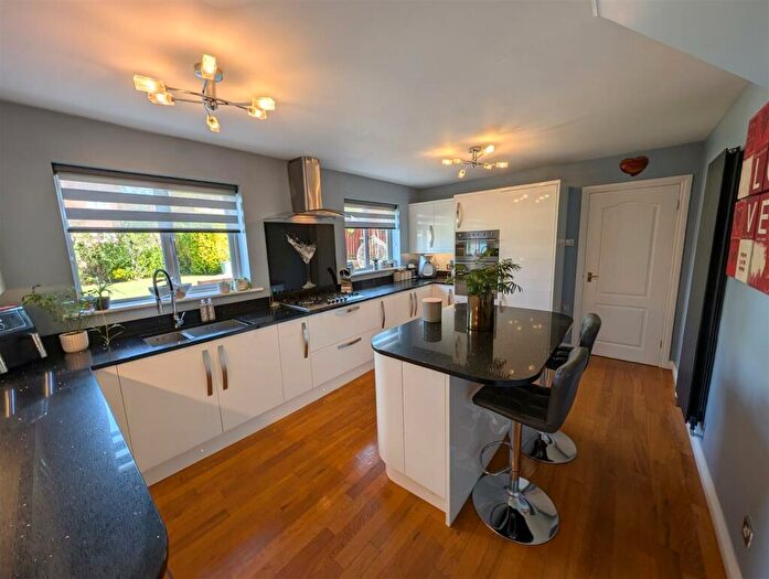4 Bedroom Detached House For Sale In Marazion Drive, Darlington, DL3