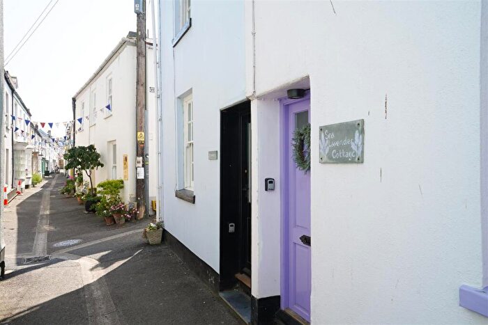 3 Bedroom Cottage For Sale In Market Street, Appledore, Bideford, EX39