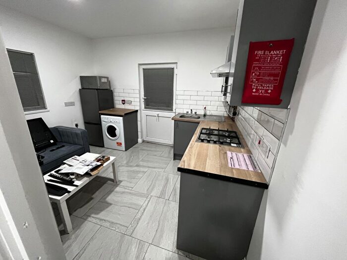 1 Bedroom Flat To Rent In Whitchurch Road, CF14