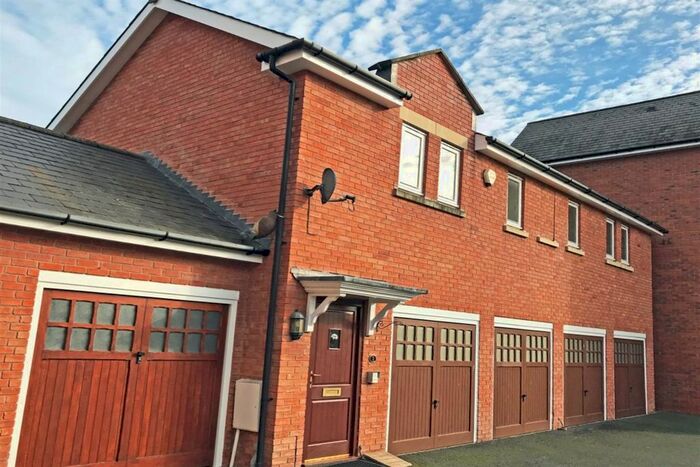 2 Bedroom Flat To Rent In Nightingale Way, St James, Hereford HR1